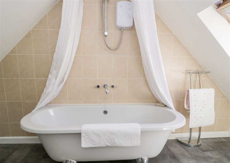 This is the bathroom at Woodpecker Cottage, Llangollen