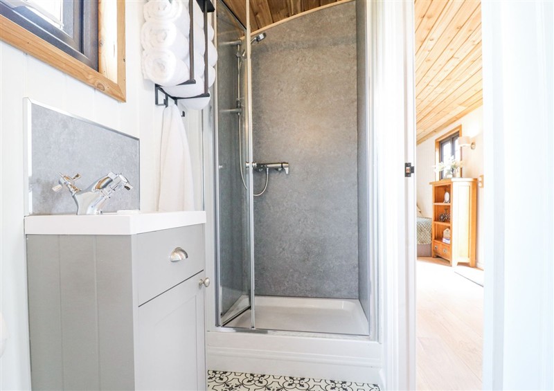 Bathroom (photo 2) at Woodpecker, Lode near Bottisham