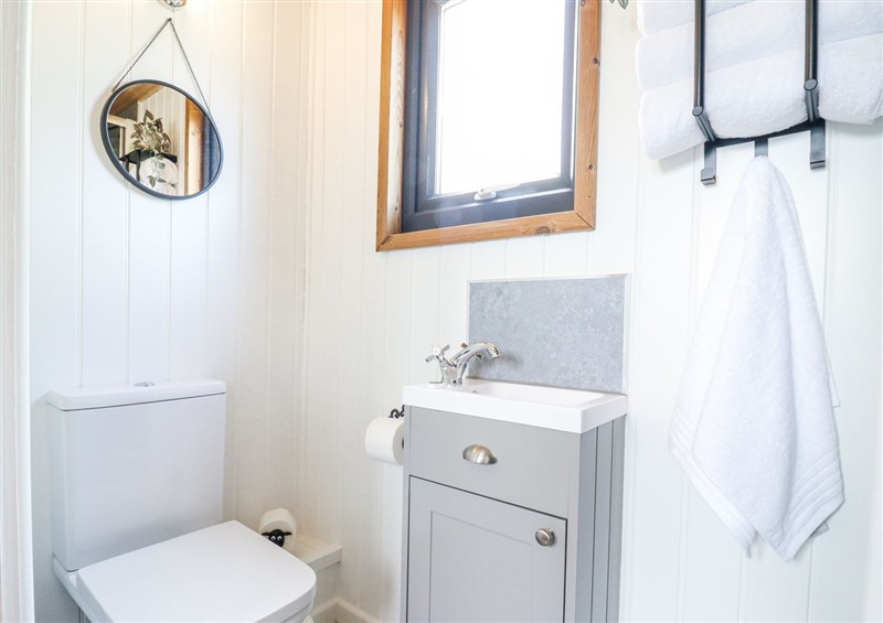 Bathroom at Woodpecker, Lode near Bottisham