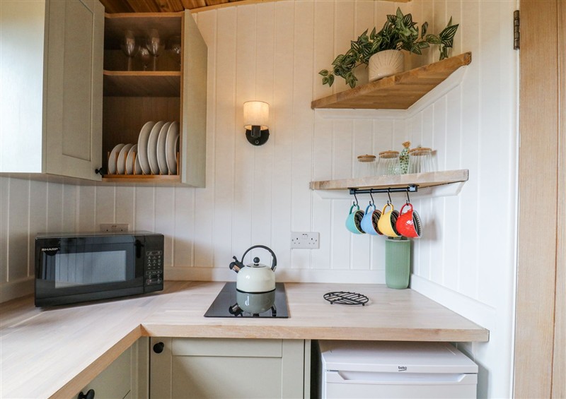 Kitchen (photo 2) at Woodpecker, Lode near Bottisham