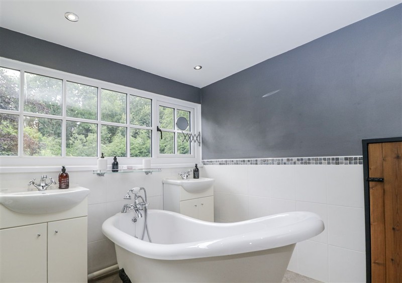 Bathroom at Woods Cottage, Kingcoed near Raglan