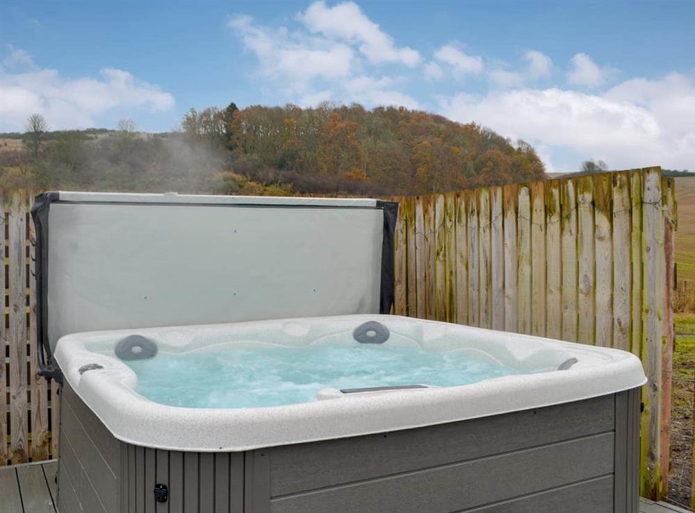 Hot tub at Woodside Farmhouse in Blairgowrie, Perthshire