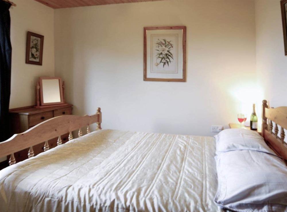 Double bedroom at Woodside Lodge in Llandrindod Wells, Powys