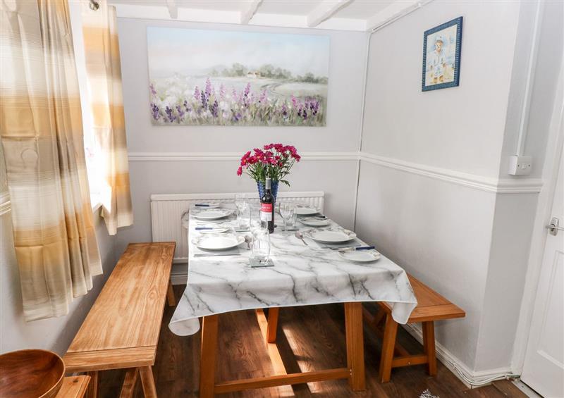 The dining area at Woodview Cottage, Jeffreyston near Kilgetty