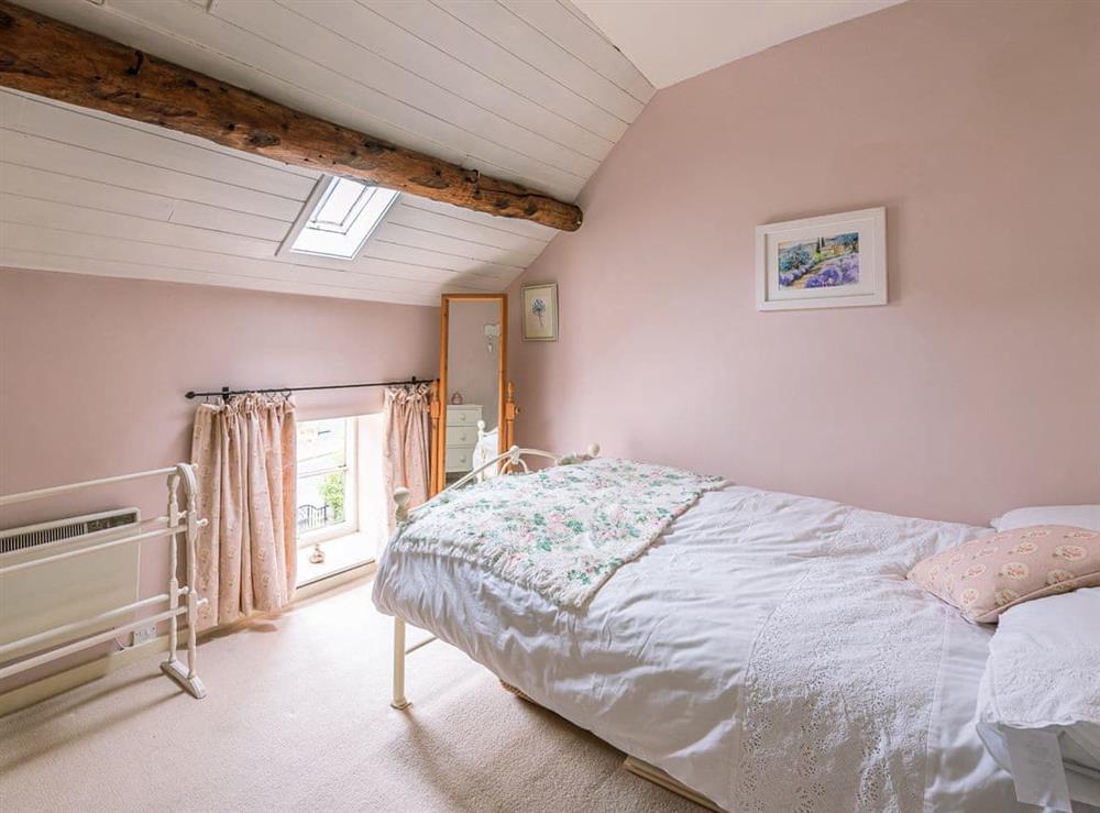 Double bedroom (photo 6) at Woodview in Hutton-Le-Hole, near Kirkbymoorside, North Yorkshire