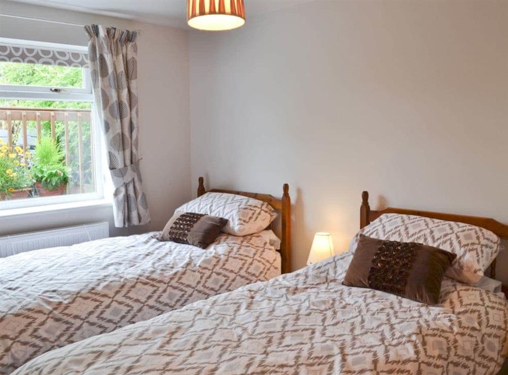 Twin bedroom at Woodview Lodge in Cutthorpe, near Chesterfield, Derbyshire