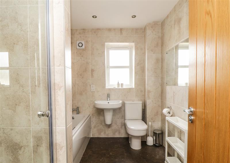 The bathroom (photo 2) at Woodville Park, Cockermouth