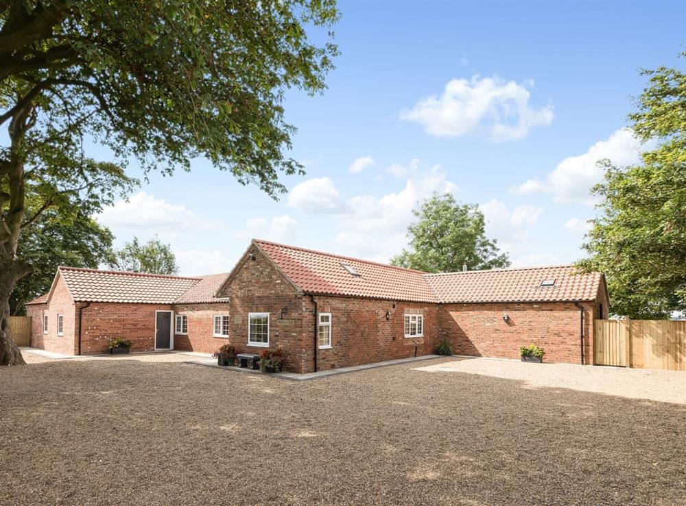 Single storey holiday property at Woodys Top in Ruckland, near Louth, Lincolnshire