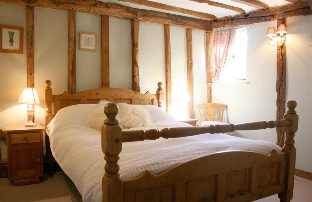 Double bedroom at Woolhouse Barn, Hunton, Kent