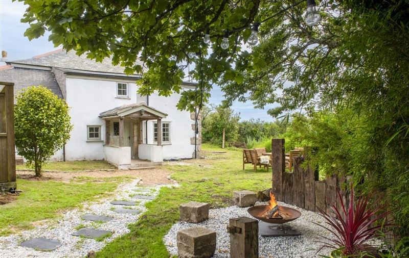 Outside Worvas Counthouse at Worvas Counthouse, Cornwall