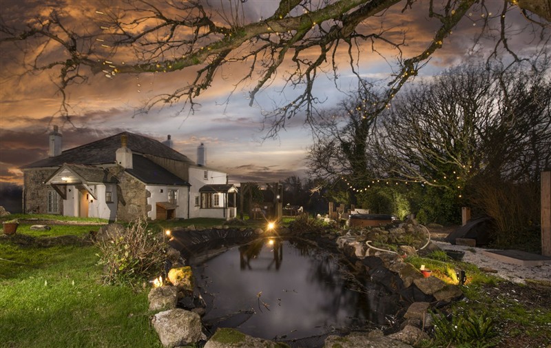 Outside at Worvas Counthouse, Cornwall