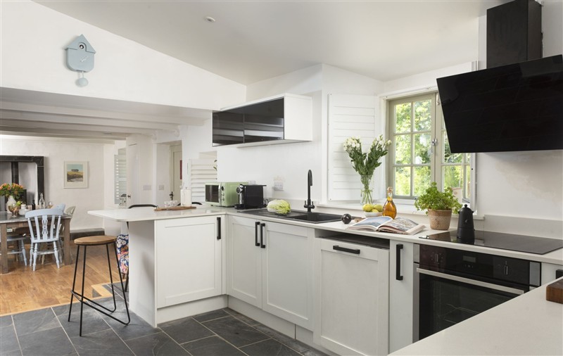 The kitchen at Worvas Counthouse, Cornwall