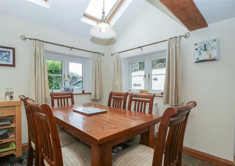 The dining room at Wren Cottage, Goodrich