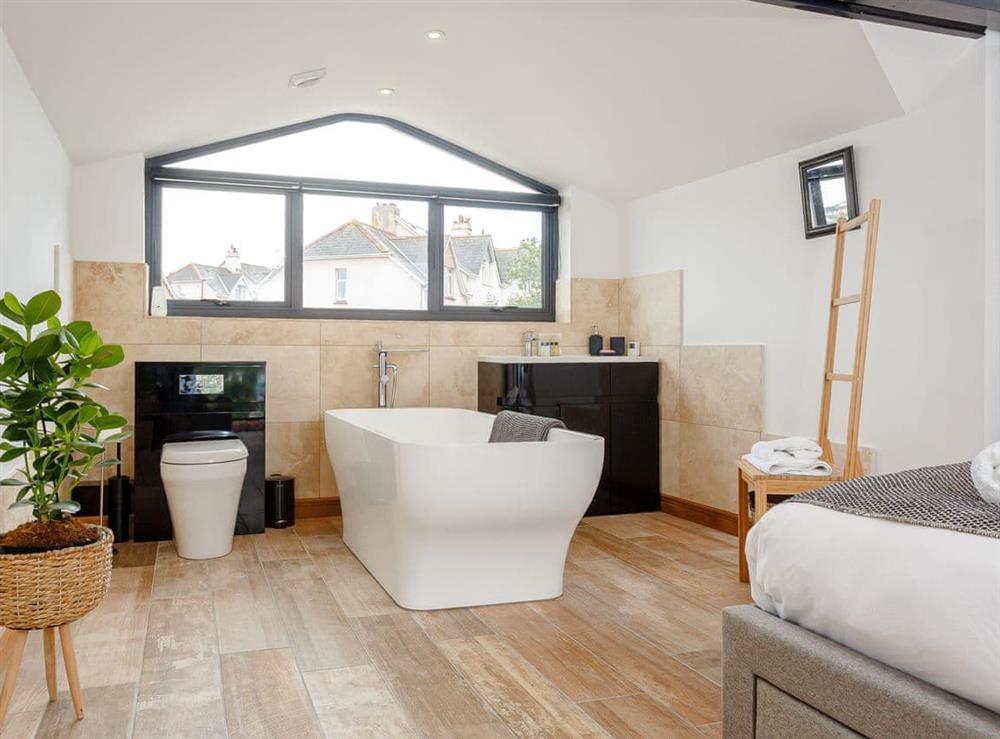 Bathroom area of the master bedroom at Wrens Perch in Brixham, Devon