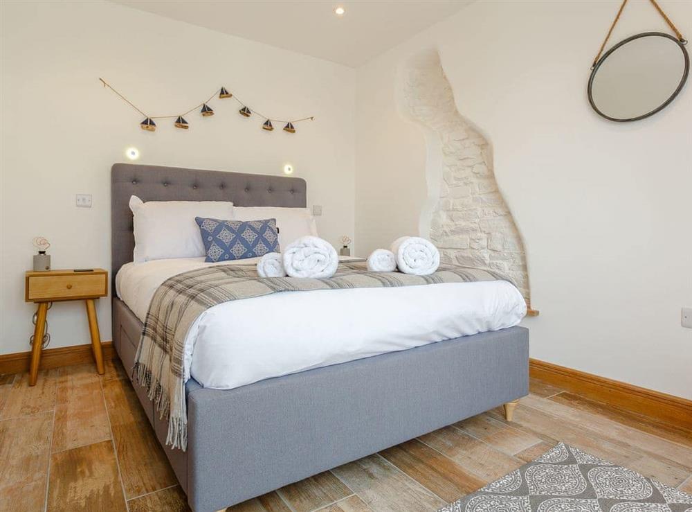 Comfortable double bedroom at Wrens Perch in Brixham, Devon