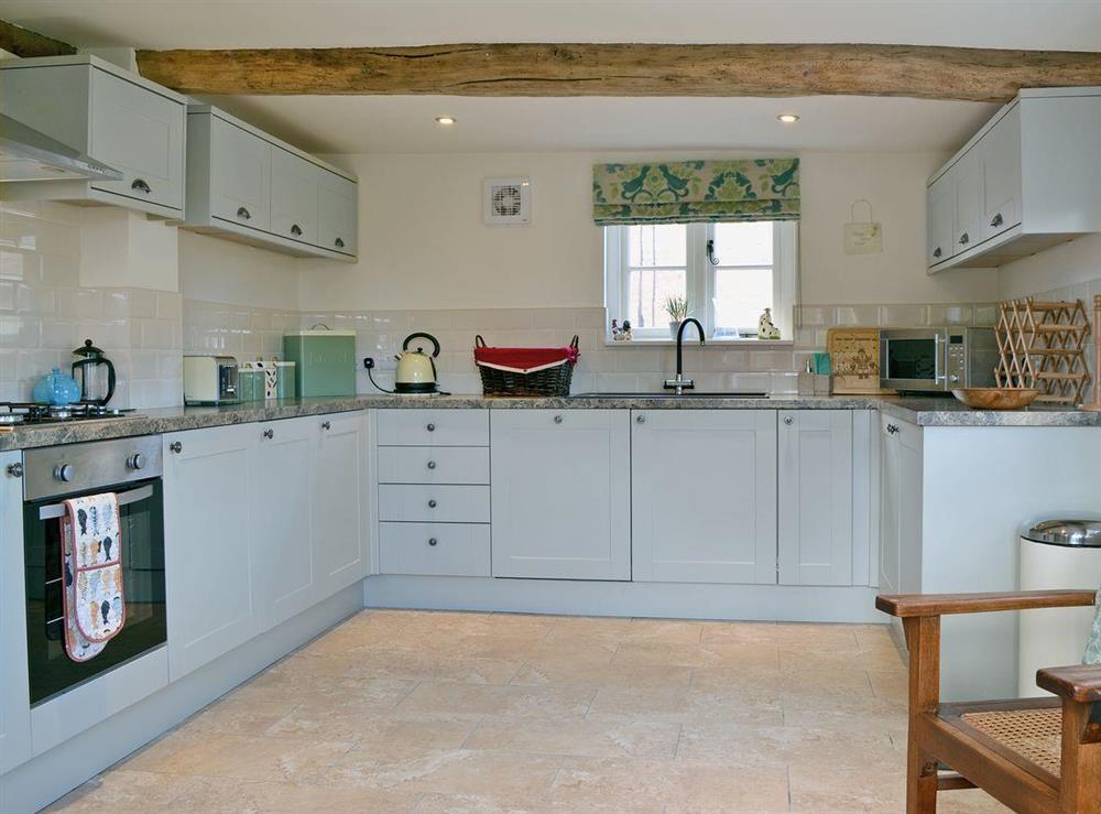 Stunning kitchen with breakfast area at Wrockwardine Cottage, 