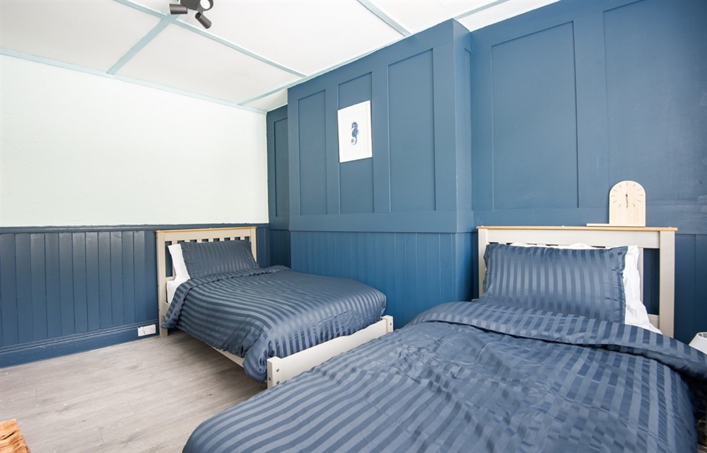 One of the bedrooms (photo 2) at Wy Wurrie in Polperro