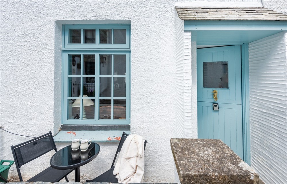 This is the setting of Wy Wurrie at Wy Wurrie in Polperro