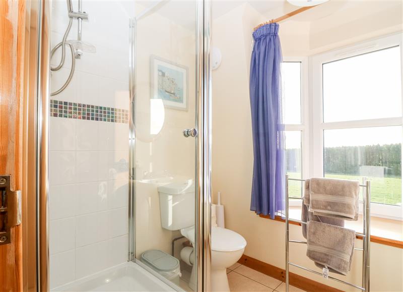 The bathroom at Wynford Holiday Cottage, Kingswells