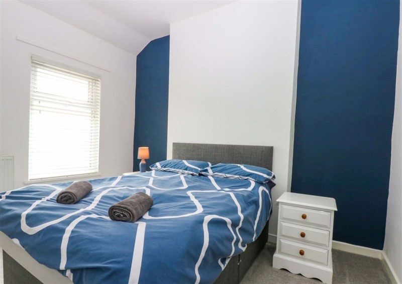 Bedroom (photo 2) at Y Berth, Llanberis