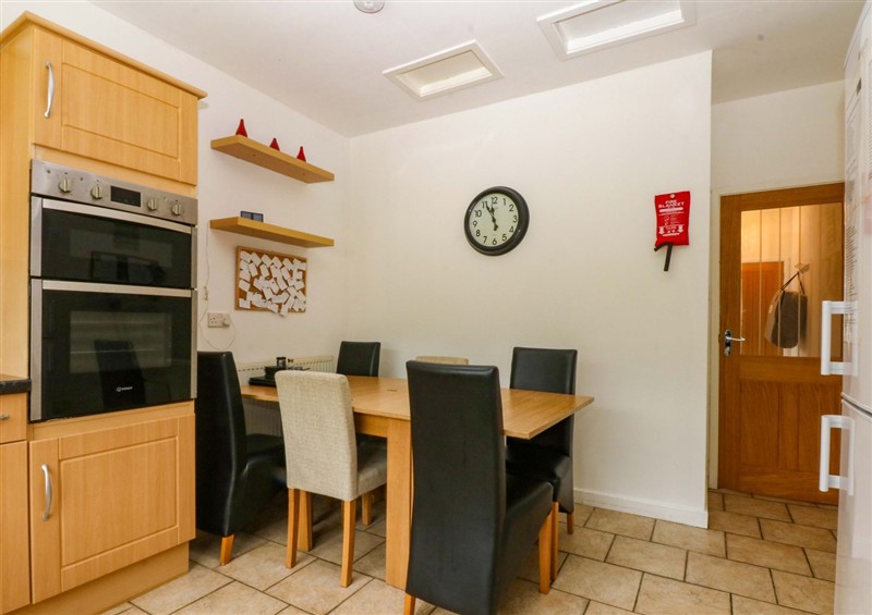 The kitchen (photo 2) at Y Berth, Llanberis