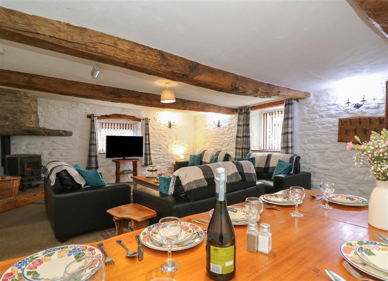 The setting at Y Beudy, Cwmiar near Llanybydder