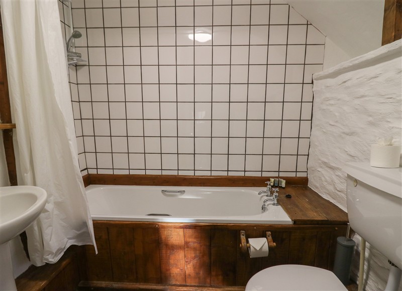 This is the bathroom at Y Beudy, Cwmiar near Llanybydder
