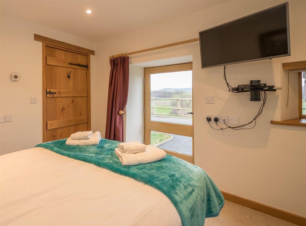 Double bedroom (photo 10) at Y Beudy in Pwllglas, near Ruthin, Denbighshire