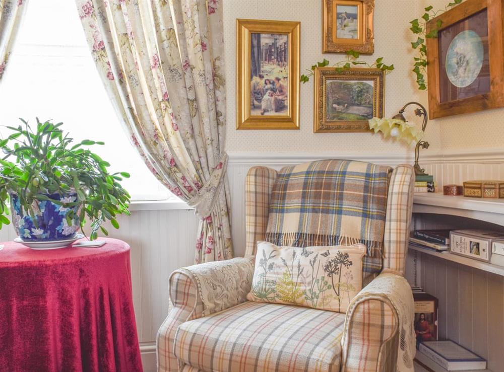 Living room (photo 3) at Y Bwthyn Bach in Quakers Yard, near Treharris, Mid Glamorgan
