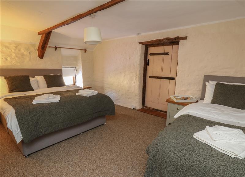 A bedroom in Y Cartws (photo 2) at Y Cartws, Cwmiar near Llanybydder