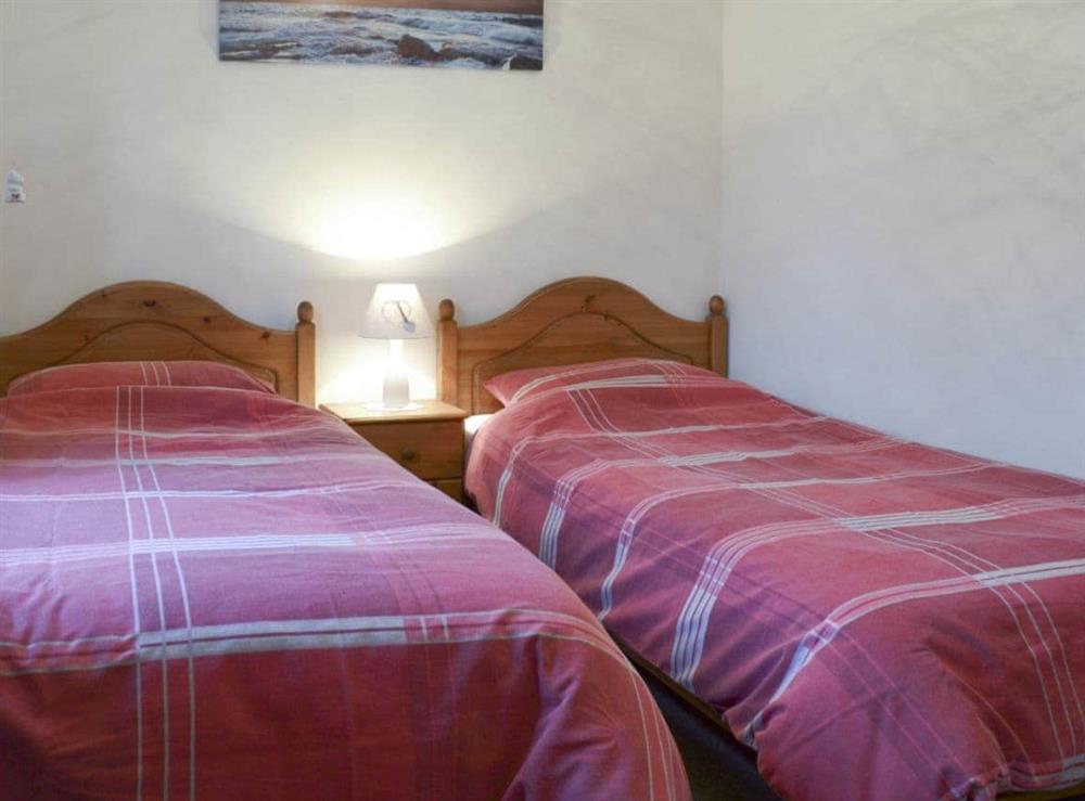 Airy twin bedroom at Y Ddol in Pontrug, near Caernarfon, Gwynedd