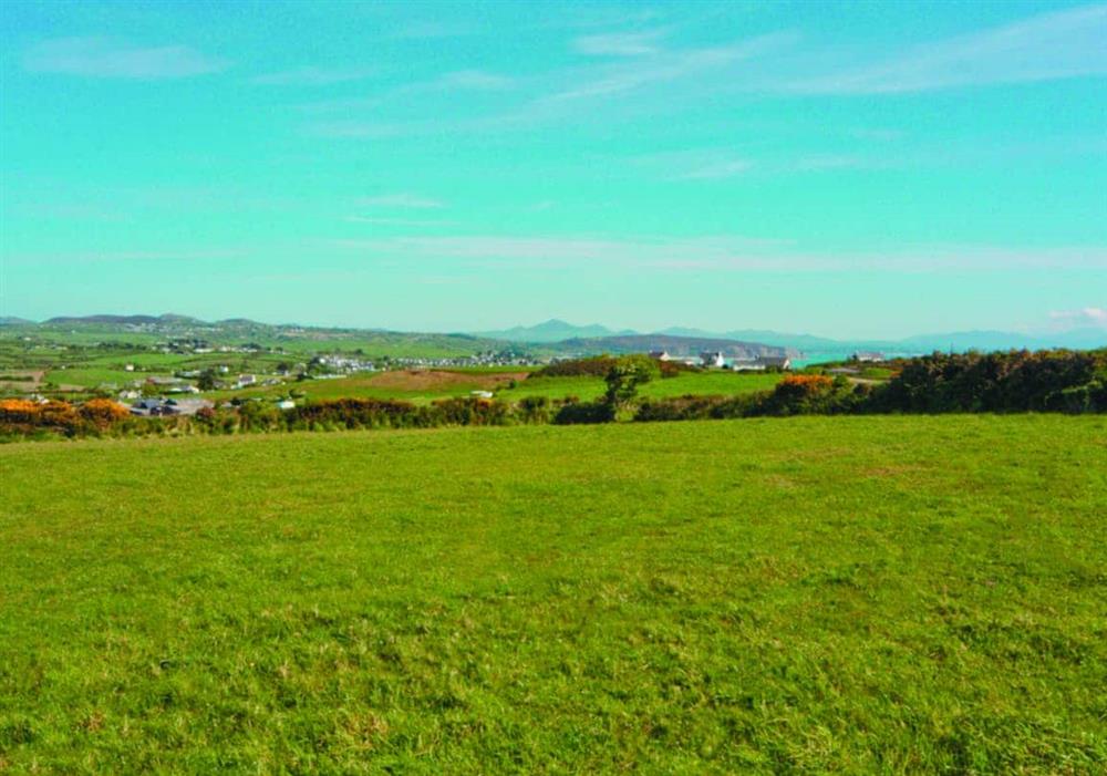 View (photo 3) at Y Gegin in Pwllheli, Gwynedd