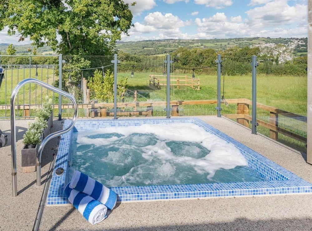 Hot tub at Y Gelli in Pontyates, Dyfed