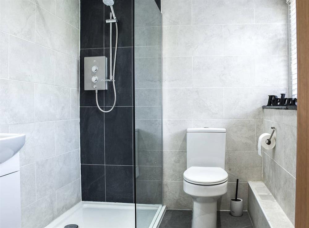 Shower room at Y Parlwr in Kidwelly, Dyfed