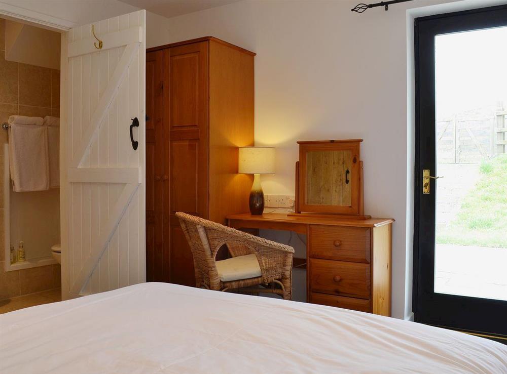 The second double bedroom with en suite shower room and wc at Y Stabl in Bethlehem, Carmarthenshire