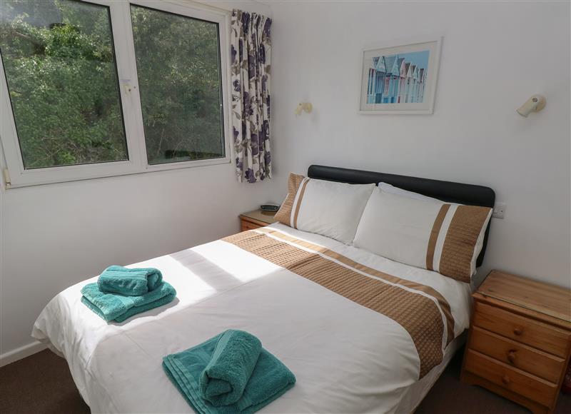 One of the 2 bedrooms (photo 2) at Y Twll Bollt (The Bolt Hole), Folkeston Hill