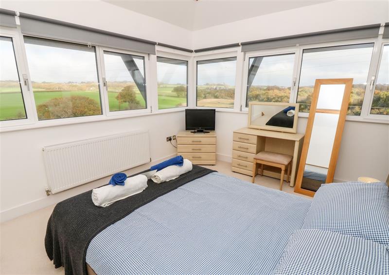 One of the bedrooms (photo 4) at Yachtsmans Tower, Island Harbour near East Cowes