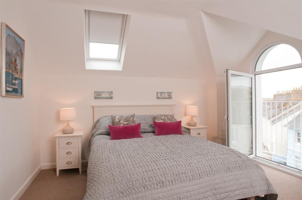 Master double bedroom on the top floor at Yardarm in 42 Devon Road, Salcombe