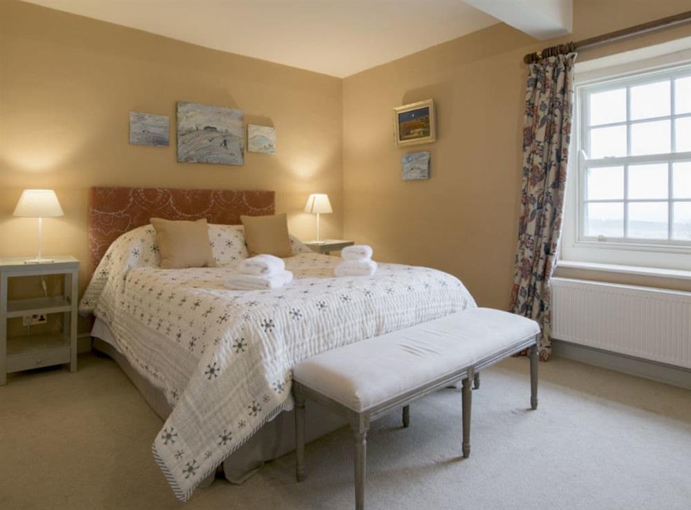 Peaceful first floor double bedroom with en-suite bathroom at Yellison in Broughton, near Skipton, North Yorkshire