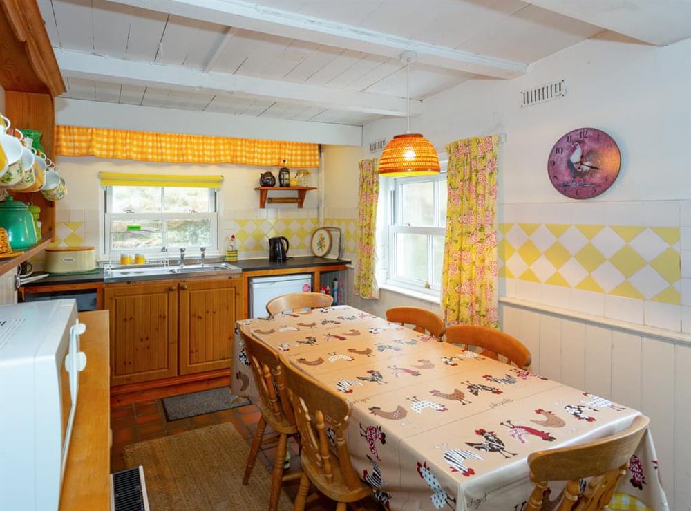 Kitchen/diner at Yellow in Trefor, Gwynedd