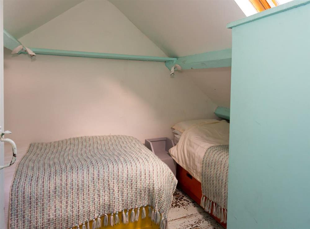 Twin bedroom at Yellow in Trefor, Gwynedd