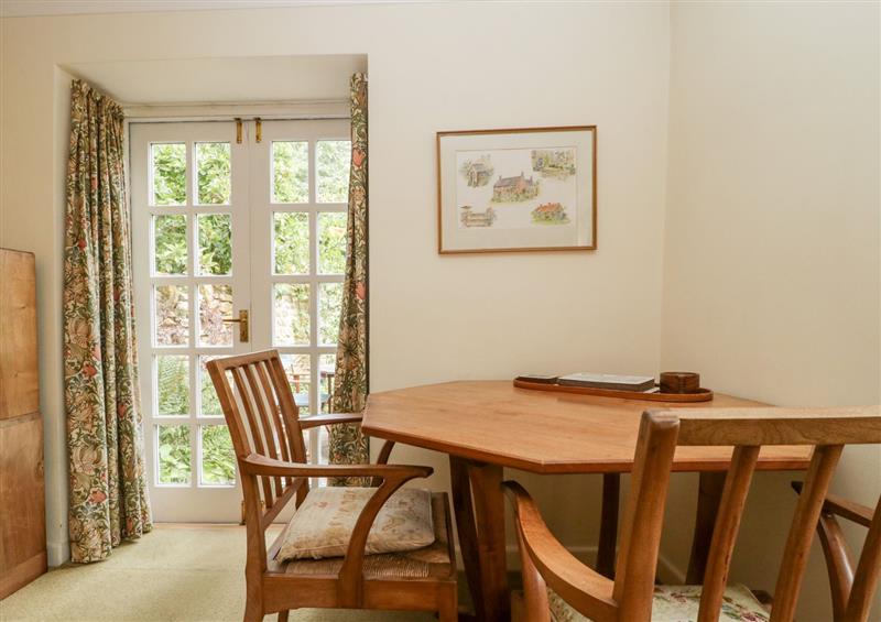 The dining room at Yeoman Cottage, West Chinnock near Norton-Sub-Hamdon