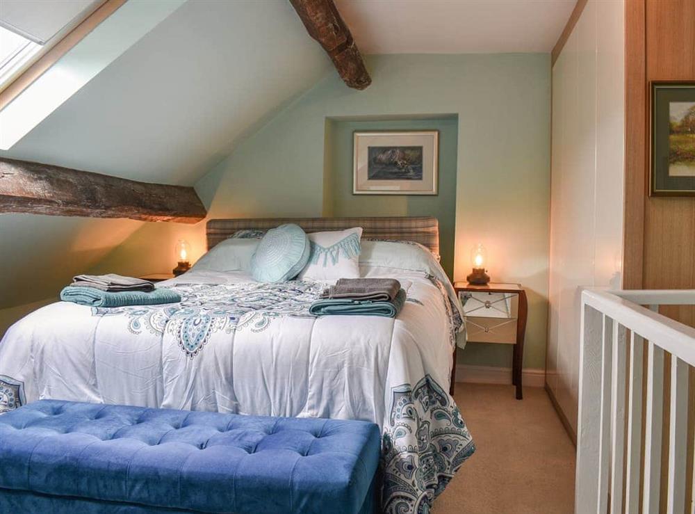 Double bedroom at Yew Tree Cottage in Chesterfield, Derbyshire