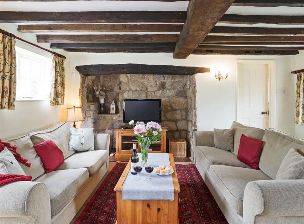 Welcoming living room at Yew Tree Cottage in Moulsoe, near Milton Keynes, Buckinghamshire