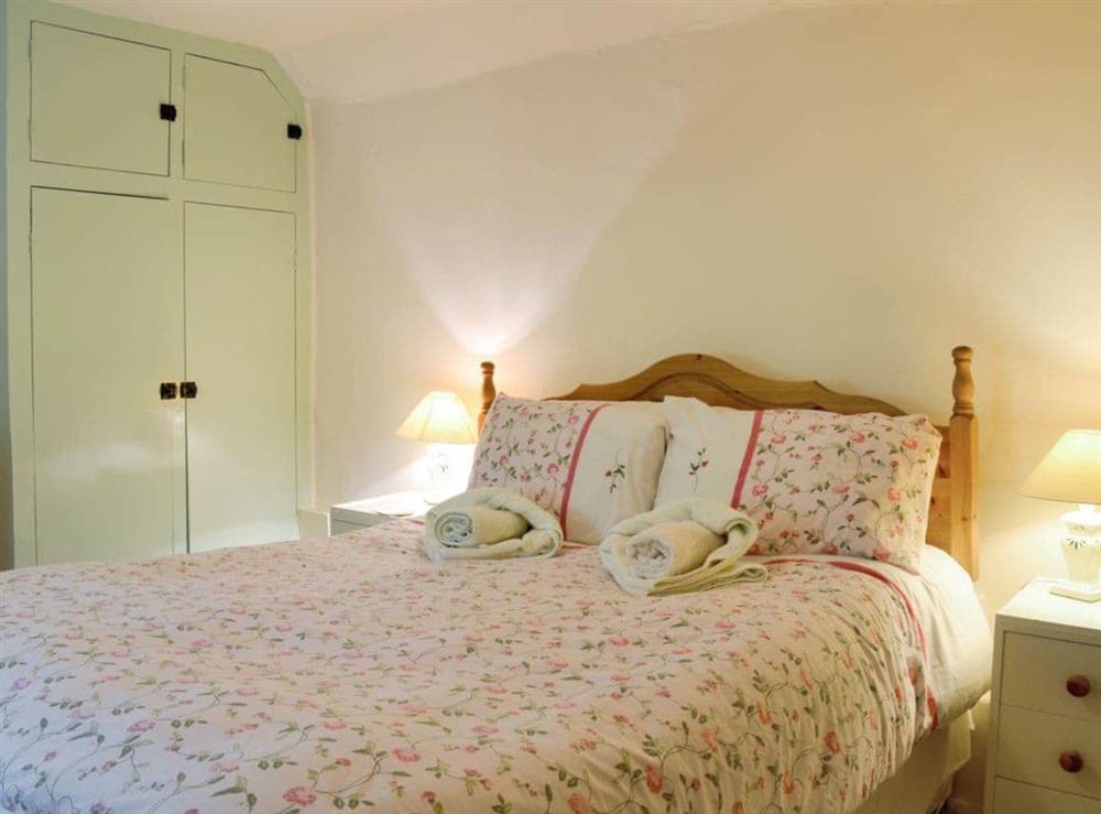 Comfortable double bedroom at Yew Tree Cottage in Passfield Common, near Liphook, Hampshire