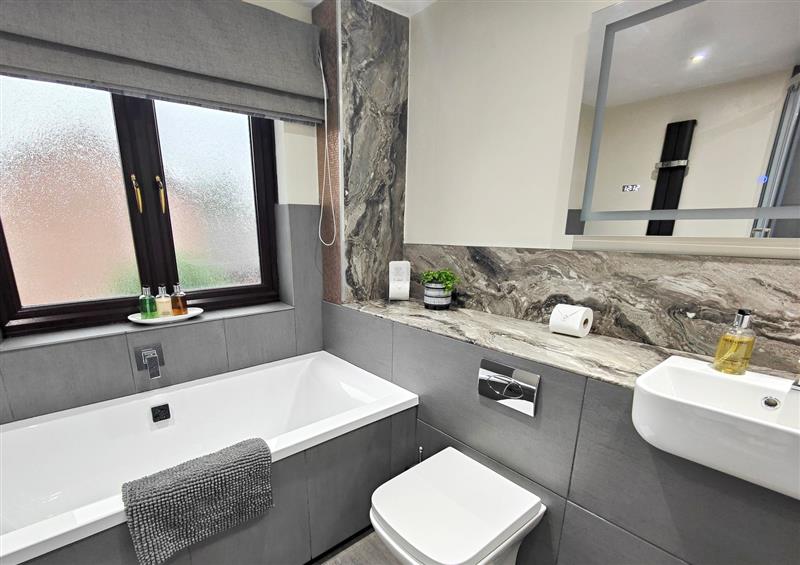 Bathroom at Yewtree House, Sockbridge near Askham