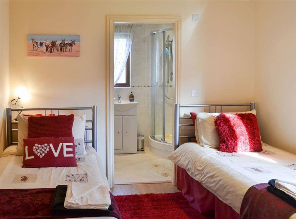 Twin bedded room at Yorkshire Rose in Sewerby, near Bridlington, Yorkshire, North Humberside
