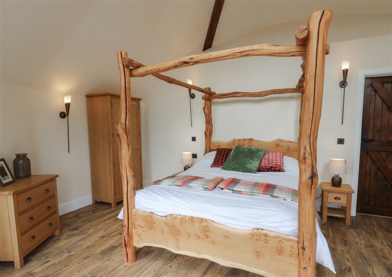 A bedroom in Yr Awen - Inspiration at Yr Awen - Inspiration, Near Lampeter