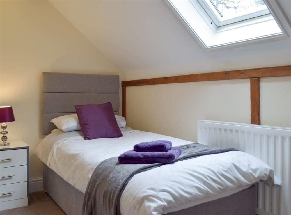 Single bedroom at Yr Efail Argoed in Llanddowror, near Laugharne, Dyfed