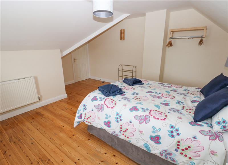 A bedroom in Yr Hen Ardd (photo 2) at Yr Hen Ardd, St. Ishmaels near Milford Haven